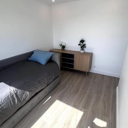 Apartment With Amazing View Of + Parking Paris
